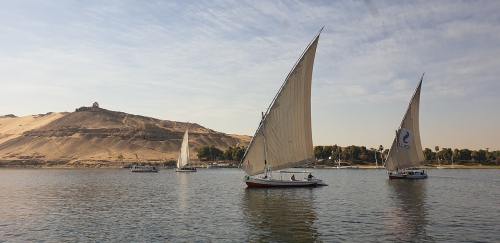 埃及开罗亚历山大卢克索红海阿布辛贝邮轮10日游